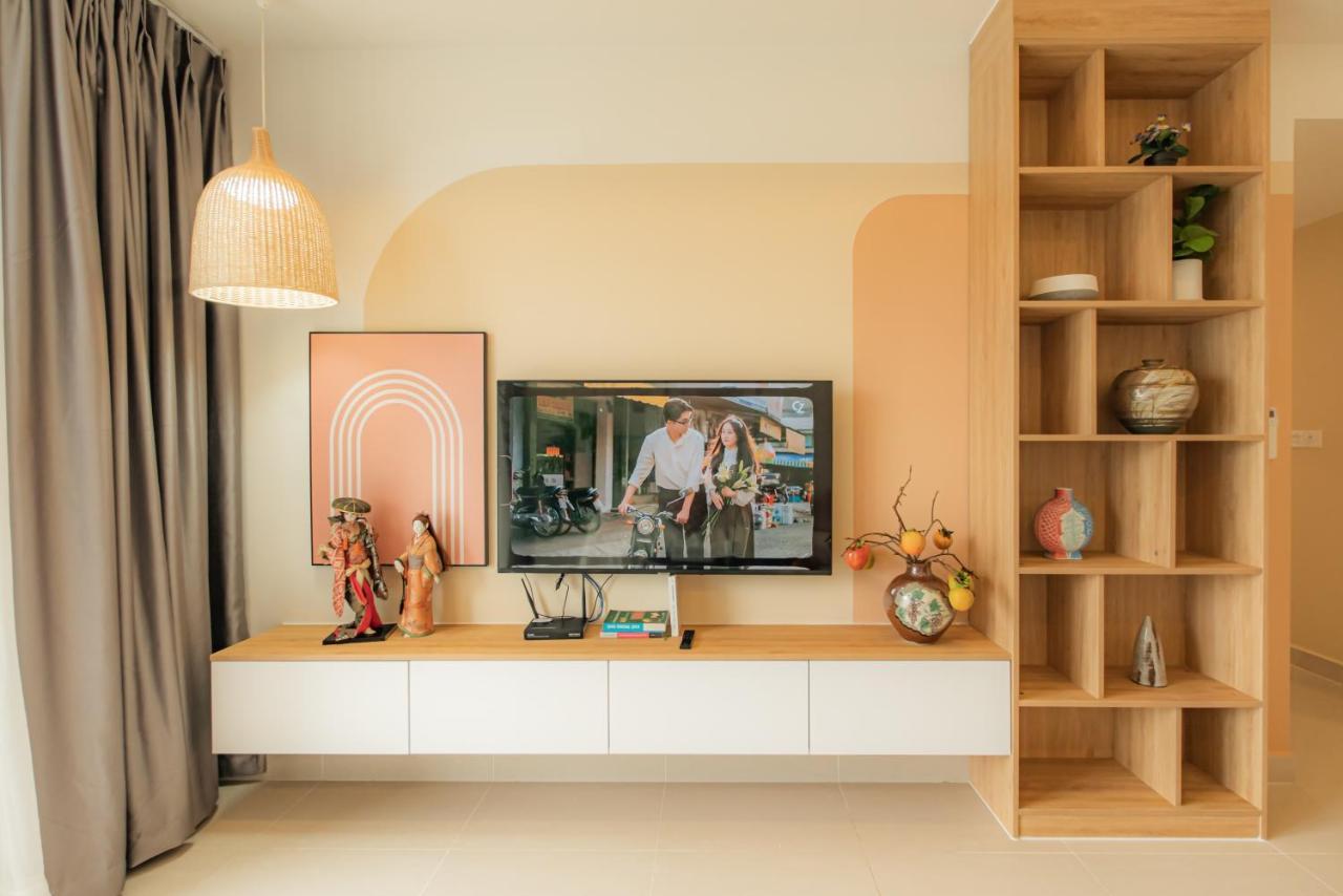 9Trip Stay In Soho Residence - 3 Bedrooms Apartment In District 1, Next To Bui Vien Walking Street - Free Saigon Nightlife Walking Tour Хошимин Экстерьер фото